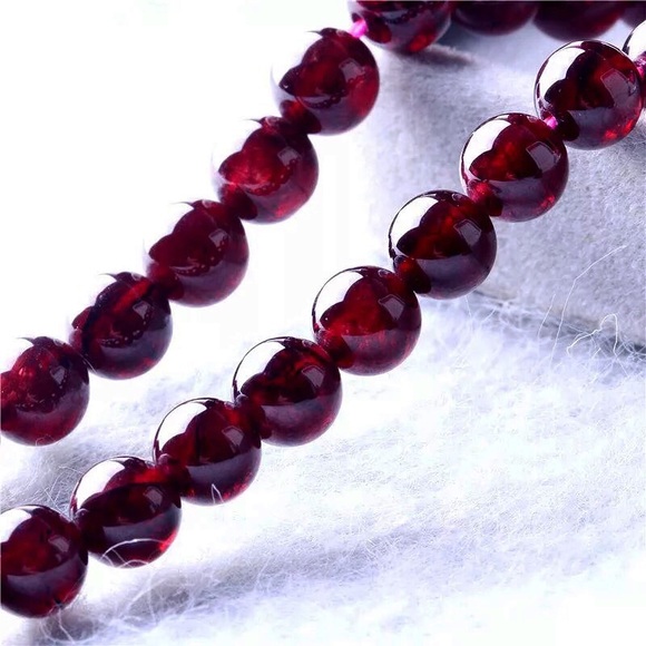 Meet your Posher - Picture 1 of 1